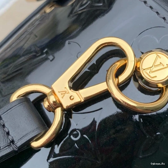 VUITTON LOUIS CANNES 0205